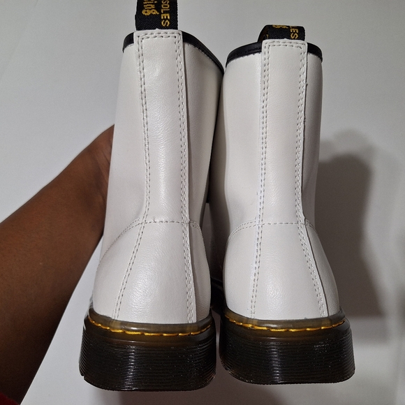 💎NWOB Dr. Martens "Zavala" White Combat Boots - Picture 9 of 14